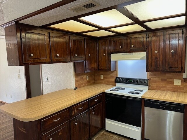 Building Photo - 5420 Evanbrook Terrace