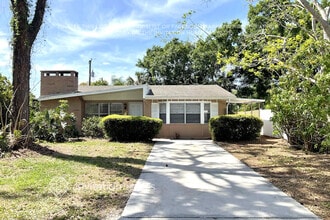 Building Photo - 4315 19th Ave W