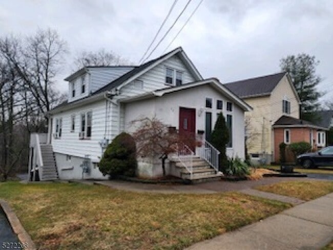 Building Photo - 12 Harrison Ave