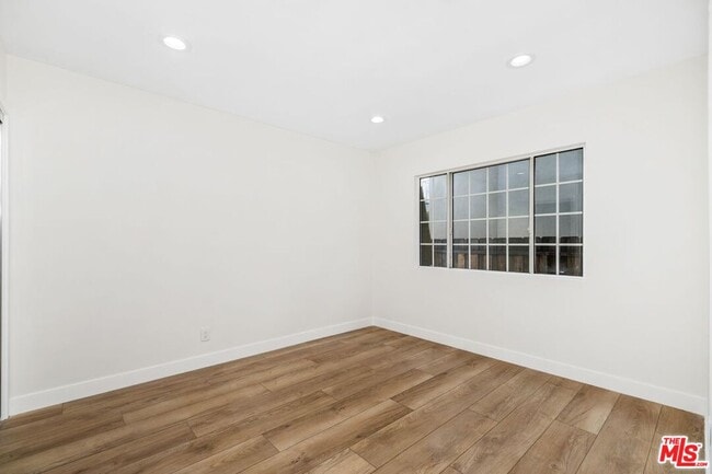 Building Photo - 6266 Etiwanda Ave