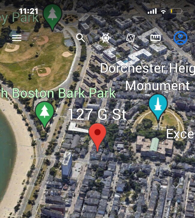 One block to beach - 127 G St