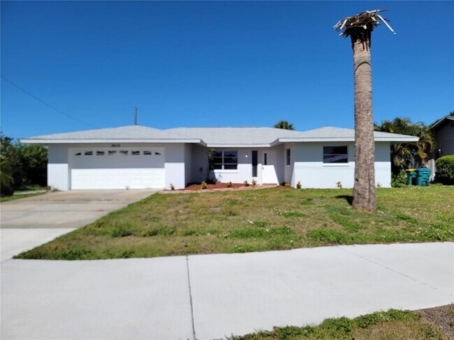 Building Photo - 3413 Port Charlotte Blvd