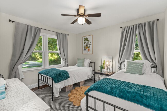 Building Photo - Classic Brick Ranch with Modern Updates and Expansive Backyard