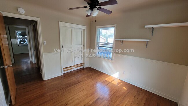 Building Photo - 1323 N 18th St