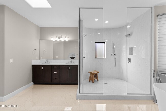 Building Photo - 26049 N 104th Pl