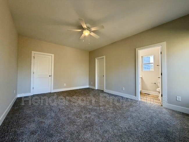 Building Photo - 75 Woodsdale Pl SE