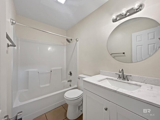 Building Photo - 7 Twin Echo Ct