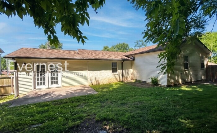 Building Photo - 404 Dabney Dr