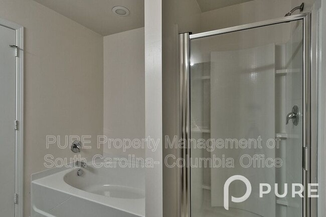 Building Photo - 161 Crimson Queen Dr