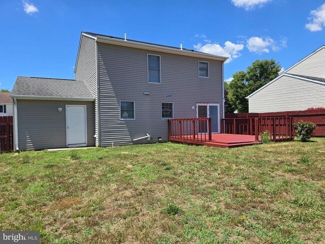 Building Photo - 23 Lordship Ln