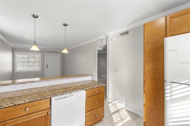 Building Photo - 2207 S Carolina Ave