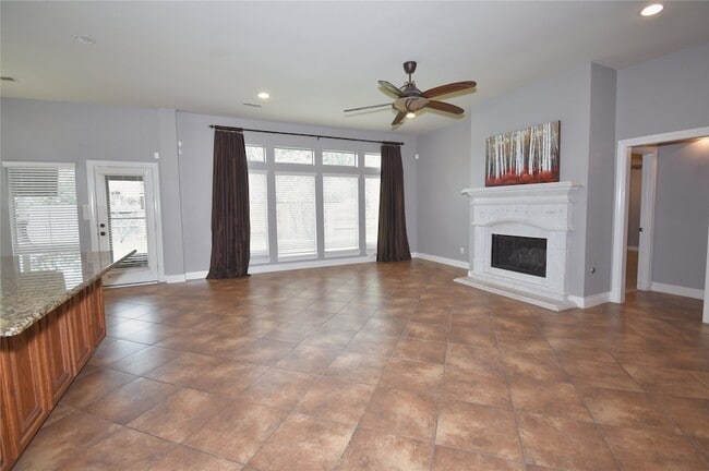 Building Photo - 13611 Summer Cloud Ln