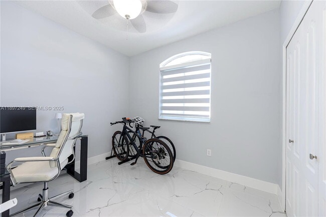 Building Photo - 18316 SW 145th Ave