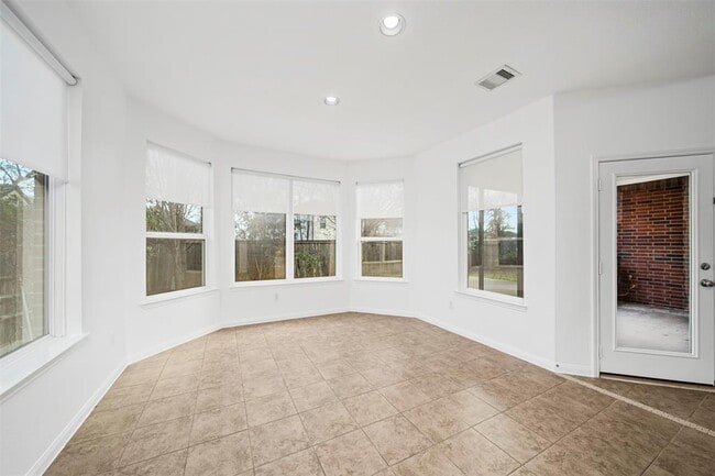 Building Photo - 4663 Rockton Hills Ln