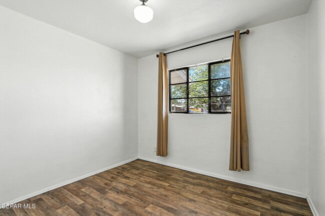 Building Photo - 5312 Capistrano Dr