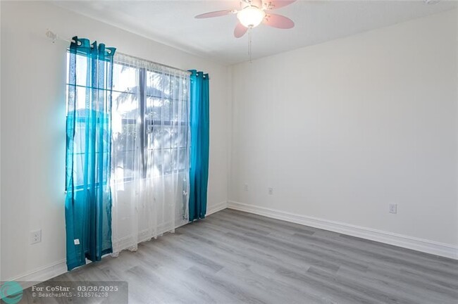 Building Photo - 8127 Rainforest Jasper Ln