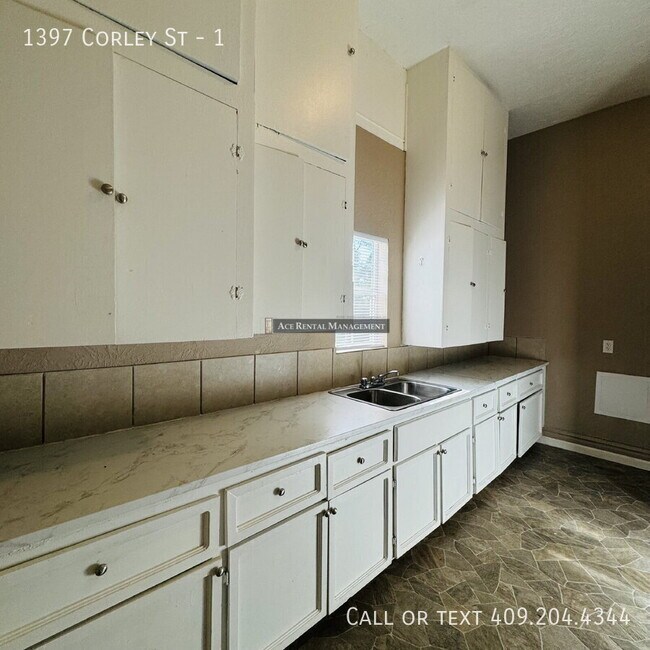 Building Photo - 1397 Corley Ave