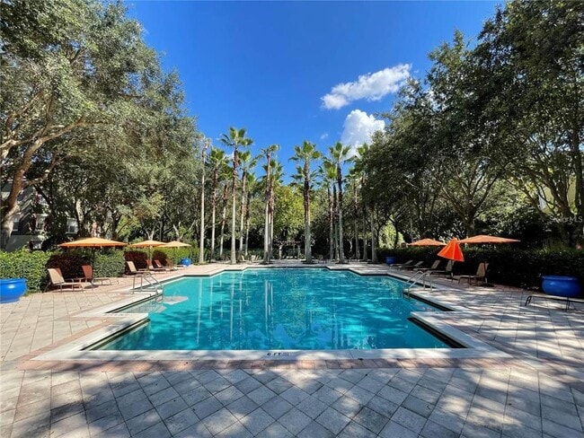 Building Photo - 1020 Siena Park Blvd W