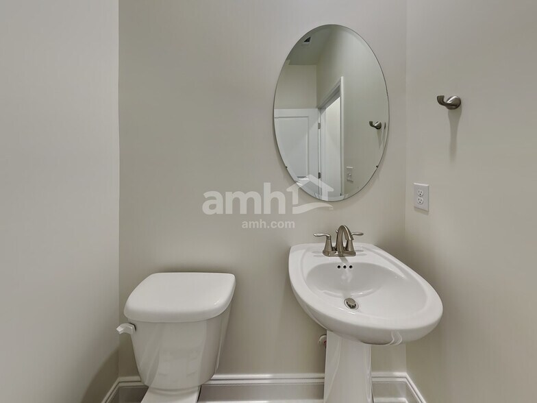 Building Photo - 3907 Dignity Ct