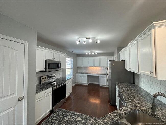 Building Photo - 152 Ladden Ln
