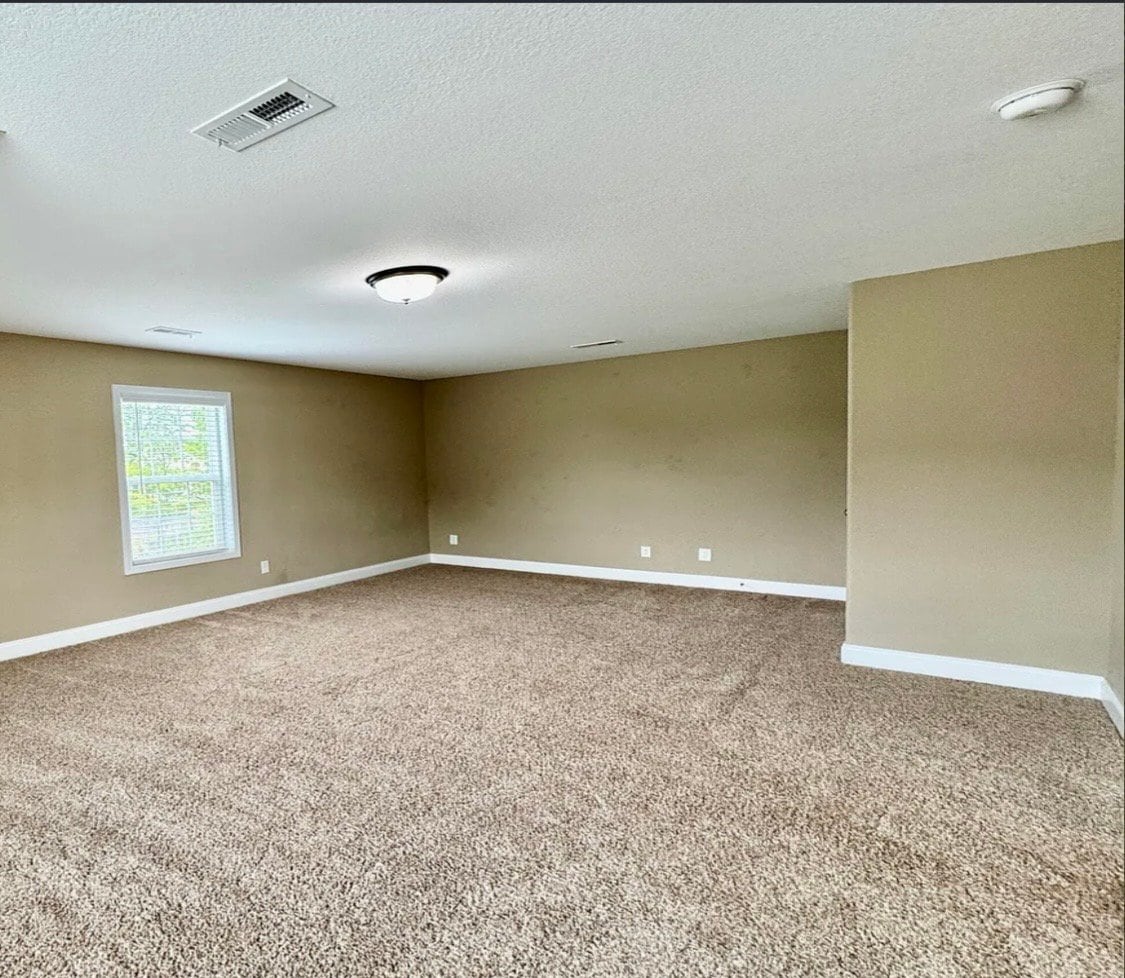 Building Photo - 1203 Elsborn Ridge Rd
