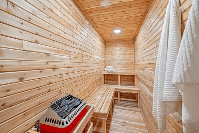 Building Photo - 1124 Wasatch Spring Rd