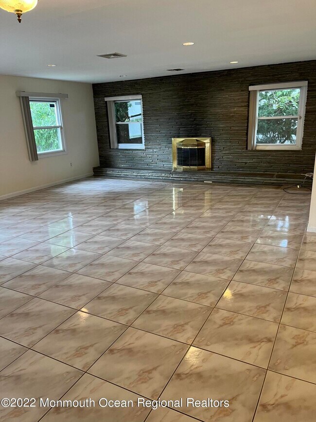 Building Photo - 51 Idolstone Ln