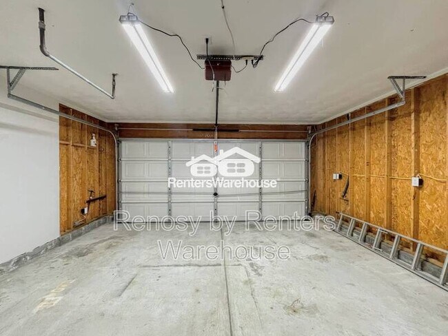 Building Photo - 171 Graystone Trce