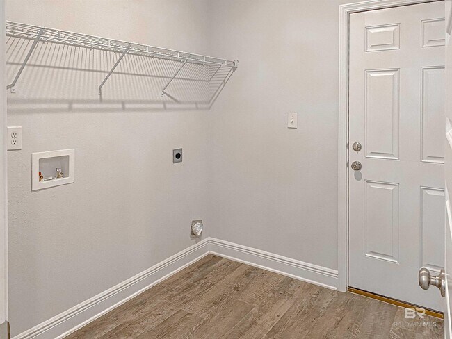 Building Photo - 24847 Smarty Jones Cir