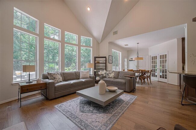Building Photo - 7 Peaceful Canyon Ct