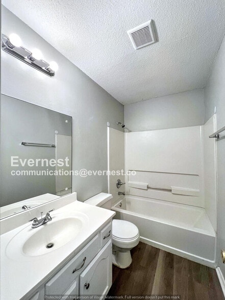 Building Photo - 3575 Shadow Oaks Pkwy