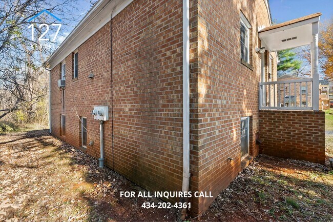 Building Photo - Spacious 3 Bed/1 Bath Property in Lynchburg