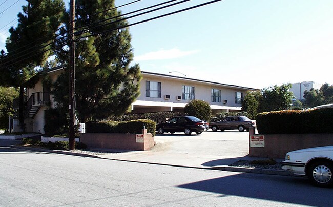 Alternate view - Grossmont Pines Apartments