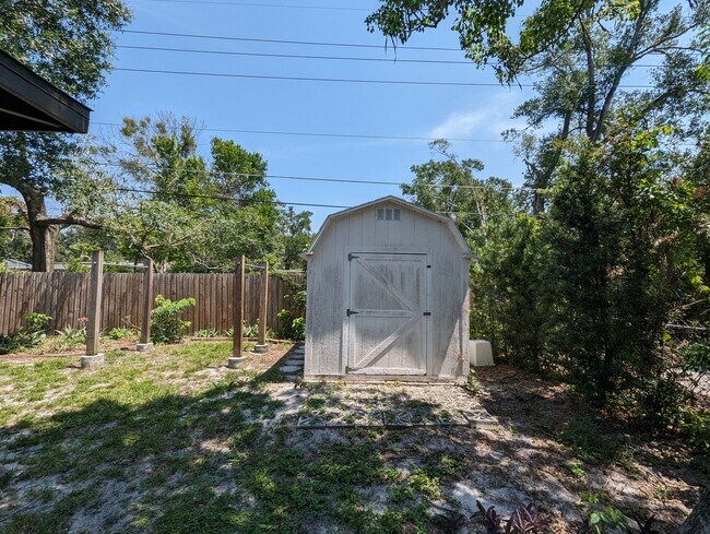 Building Photo - 3701 Ibis Dr