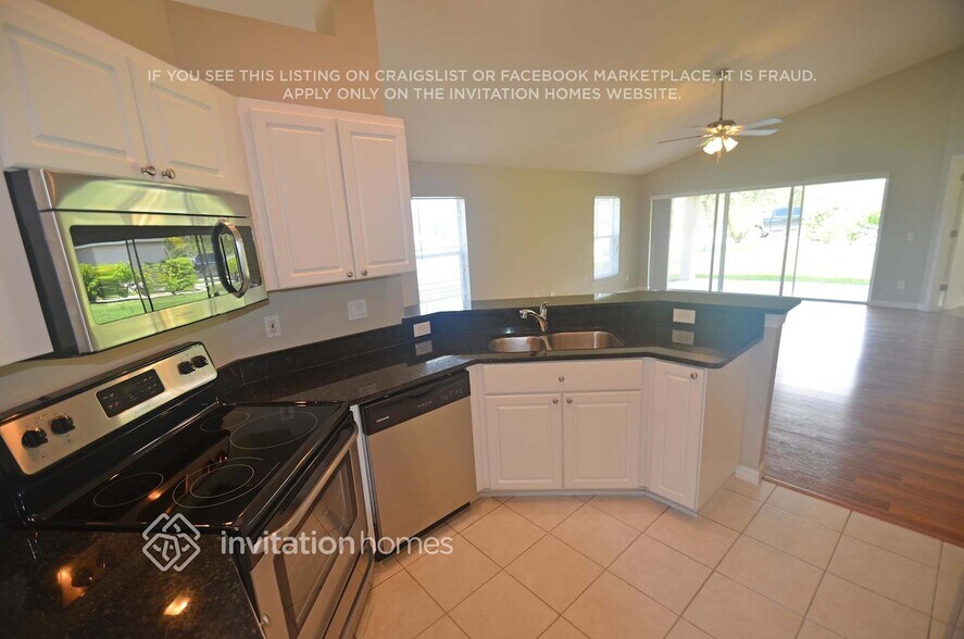 Building Photo - 6644 Rock Bridge Ln