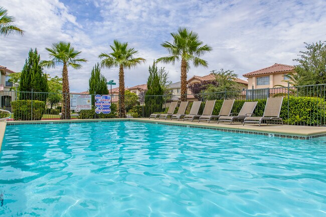 Building Photo - Stunning Gated Community in Summerlin!