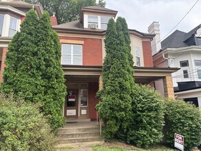 Building Photo - 112 N Fairmount St