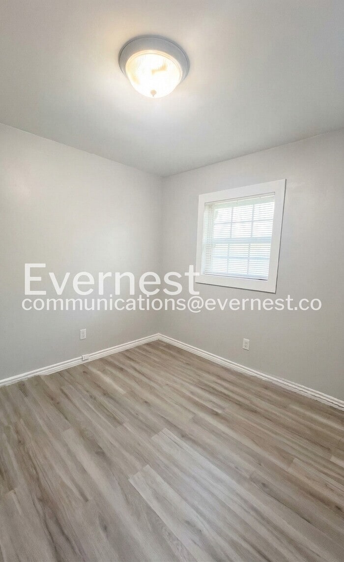 Building Photo - 4806 Gum Springs Rd