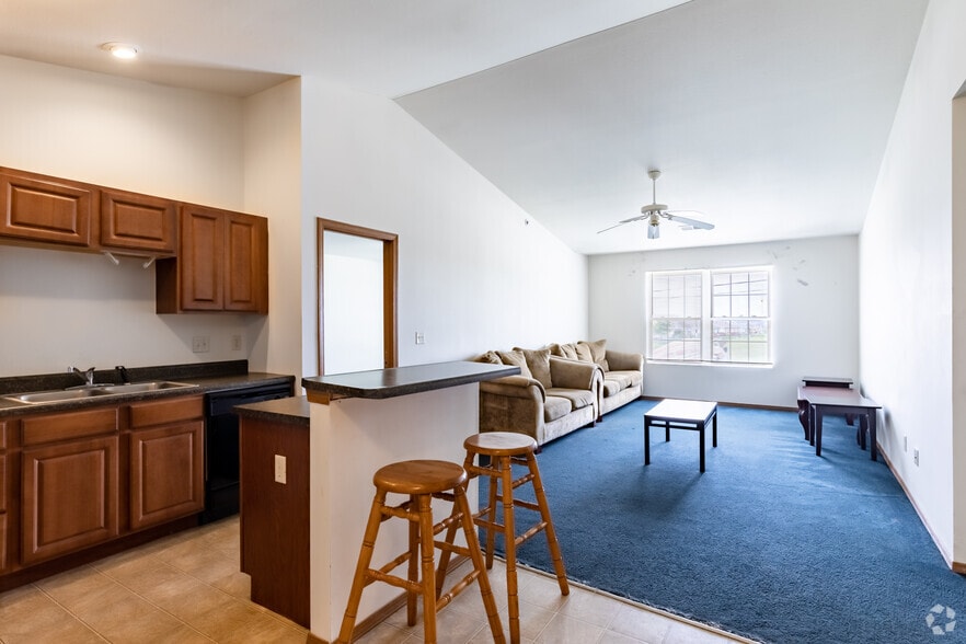 Harvest View Apartments 17101791 Putnam Ave Normal IL 61761