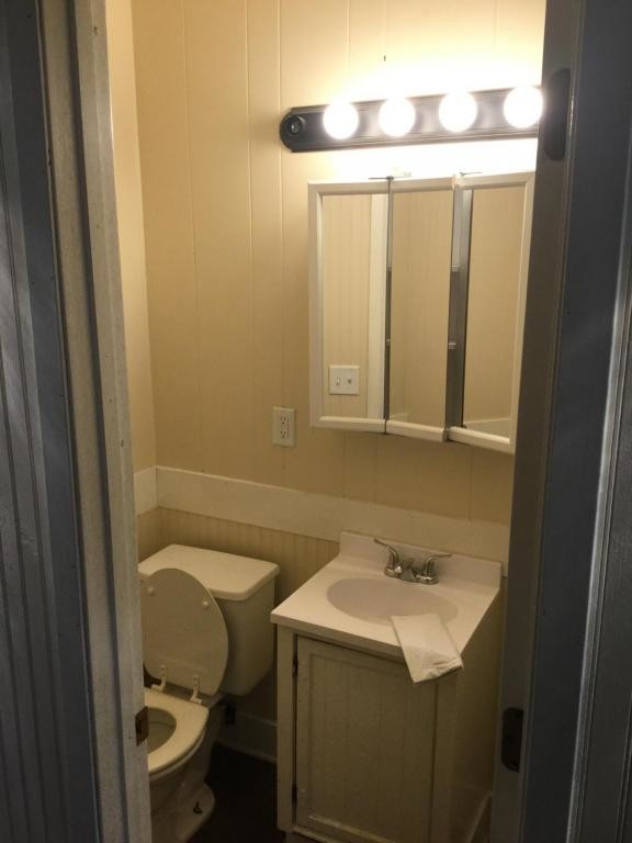 Building Photo - 1524 Jefferson St