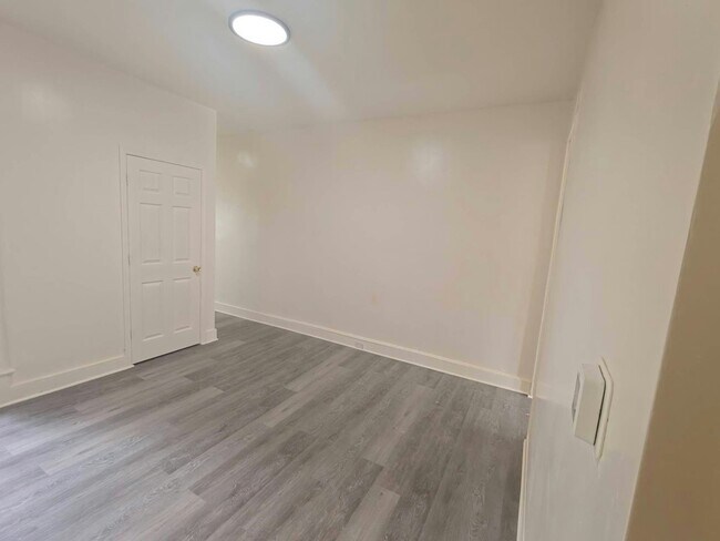 Building Photo - 1822 Harlem Ave