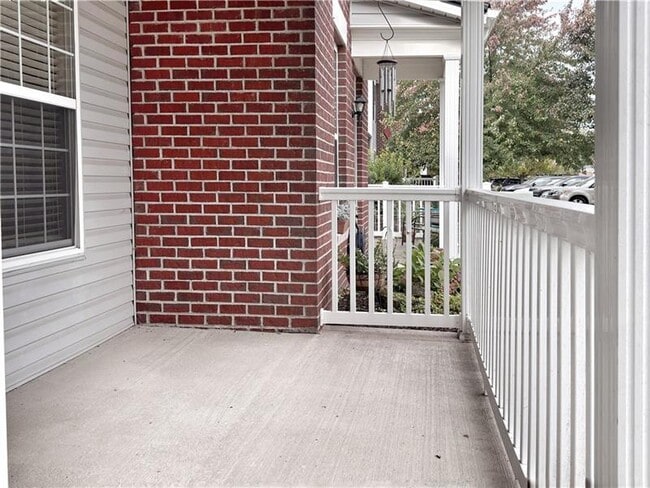 Building Photo - 203 Sonie Dr