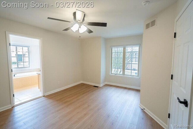 Building Photo - 23869 McCort Dr