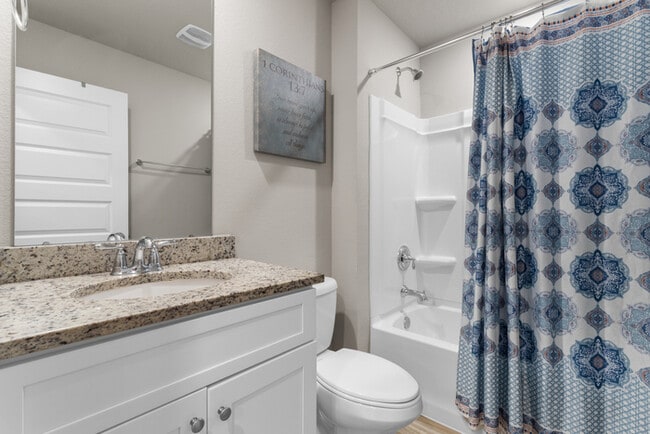 Building Photo - 8588 Palmetto Dr