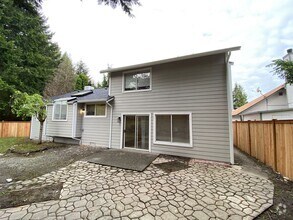 Building Photo - Stylishly Renovated Home with Private Back...