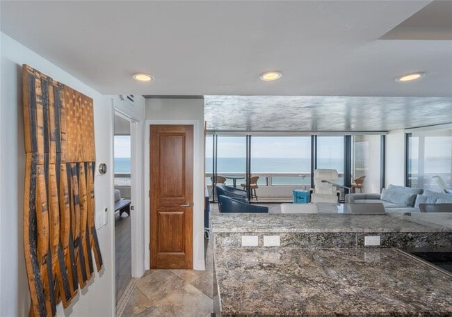 Building Photo - 5400 Ocean Blvd