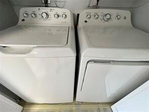 Building Photo - 1001 Crystal Way