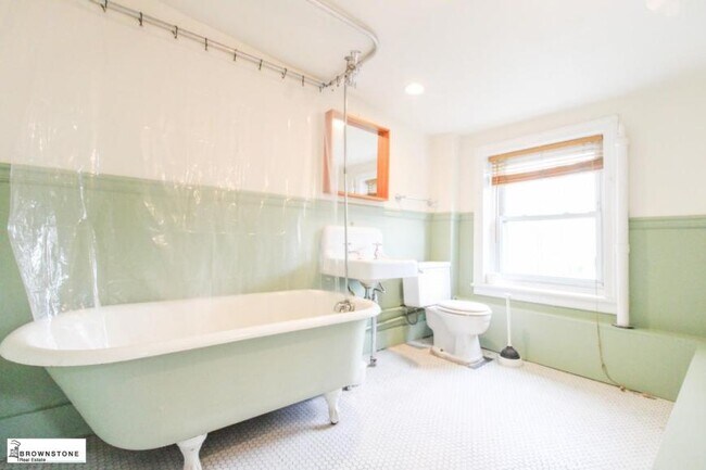Building Photo - 1 bedroom in BROOKLYN NY 11201