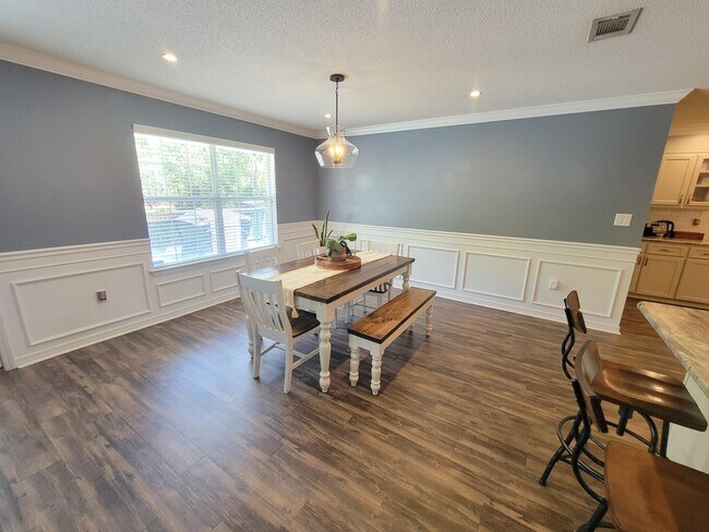 Building Photo - 2664 Shoni Dr