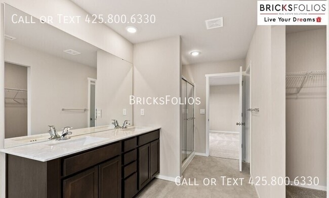 Building Photo - 1217 SW Pendleton Way